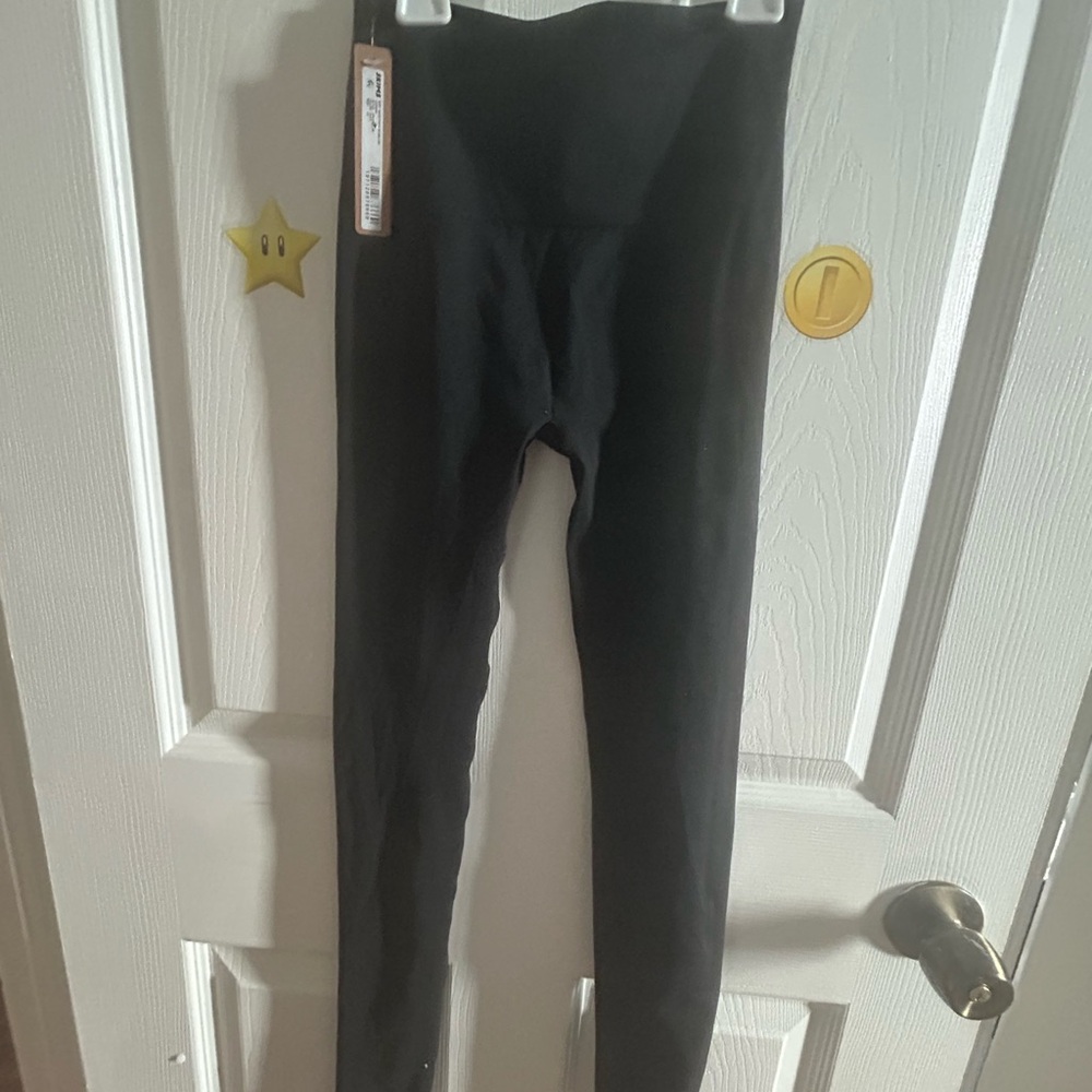 SKIMS Black High-Waisted Leggings